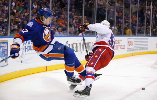 Caps-Islanders check